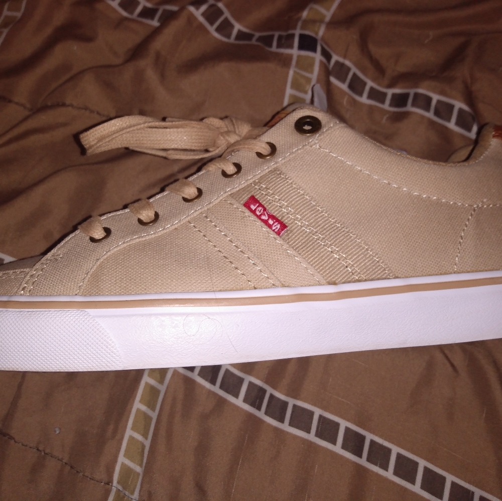 Levi shoes
